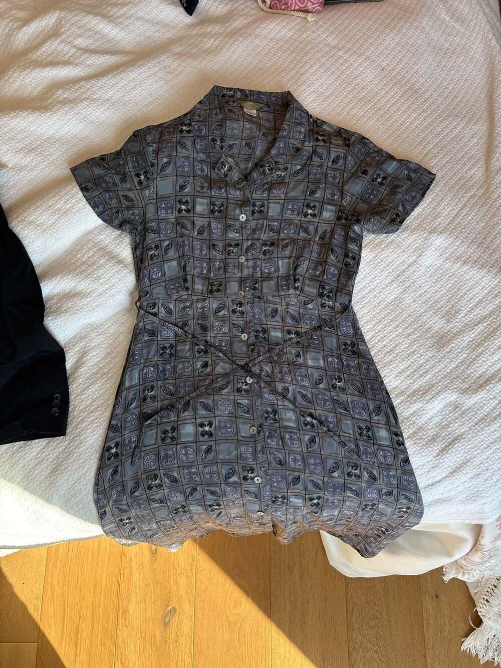 The Territory Ahead 100% Silk Short Sleeve Geometric Print Button Front Midi Dre